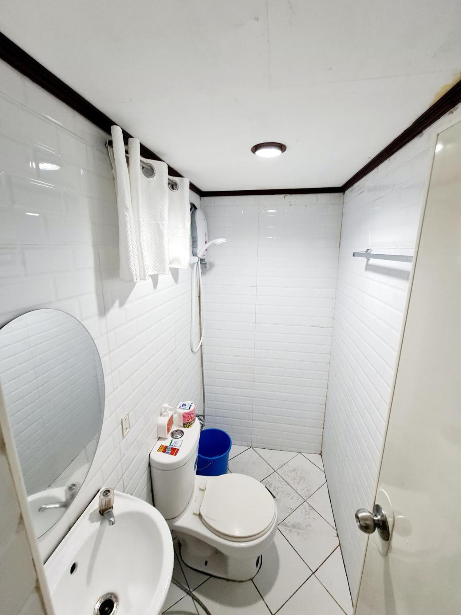 Calapan City Fully Furnished House Transient Near Xentromall L39 Ngoại thất bức ảnh