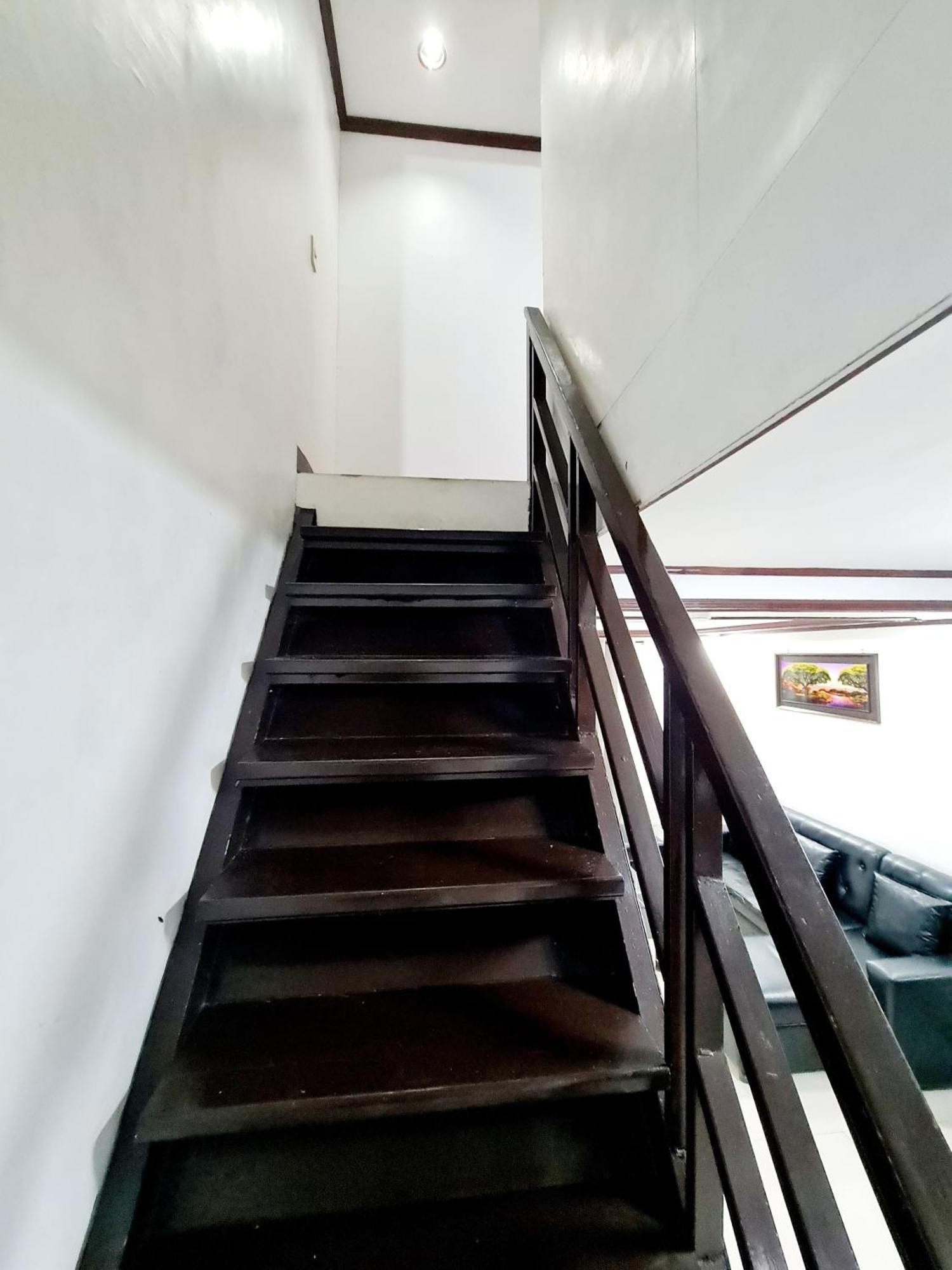 Calapan City Fully Furnished House Transient Near Xentromall L39 Ngoại thất bức ảnh